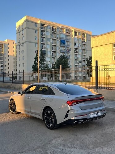 Kia K5-7