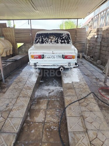 LADA (VAZ) 2106-7
