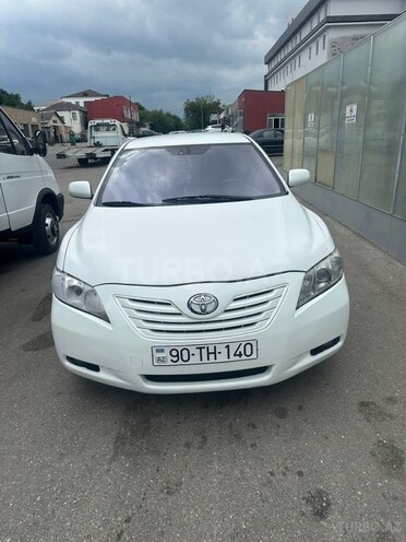 Toyota Camry-1