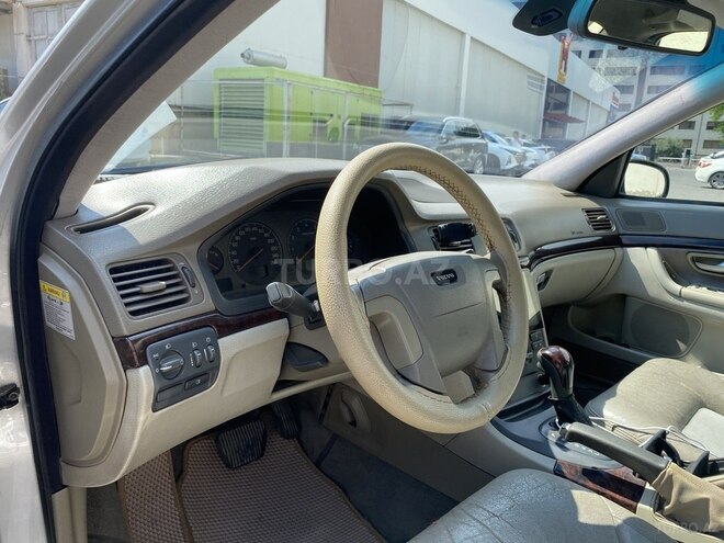 Volvo S80 2002, 289,000 km - 2.4 л - Bakı