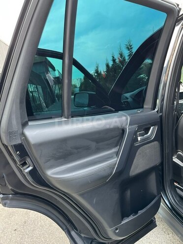 Land Rover Freelander-11