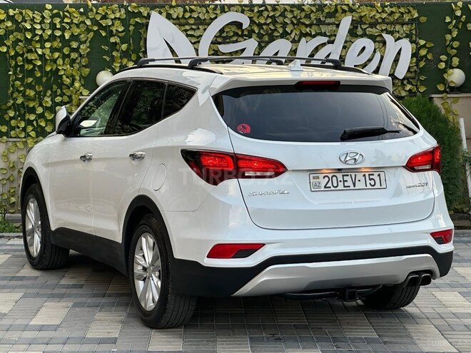 Hyundai Santa Fe-6