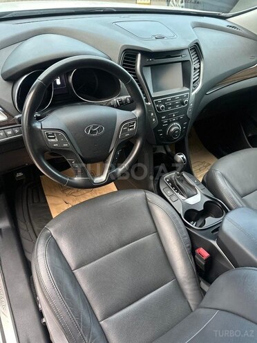 Hyundai Santa Fe-7