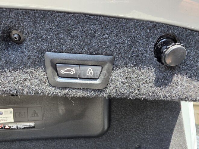BMW 528-16