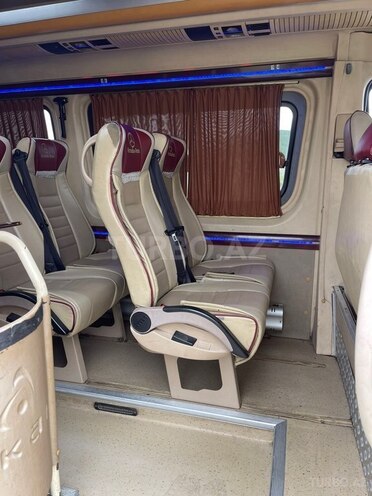 Mercedes Sprinter 515-11