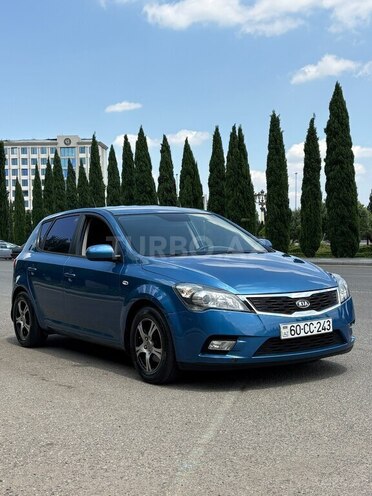 Kia Ceed-7