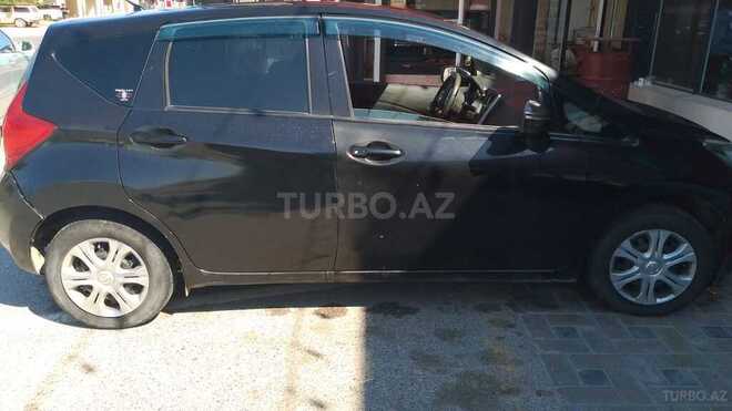 Nissan Note-5