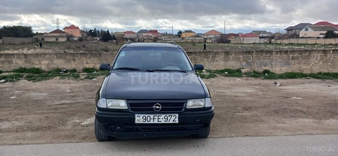 Opel Astra-1