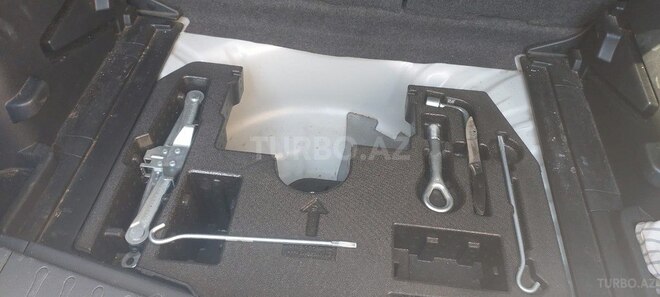 Nissan Note-5
