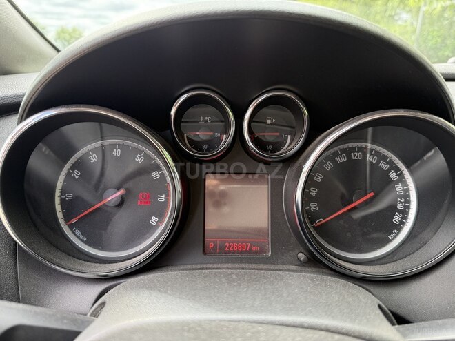 Opel Astra-7