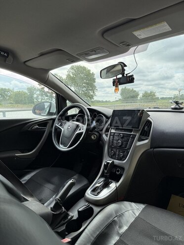 Opel Astra-9