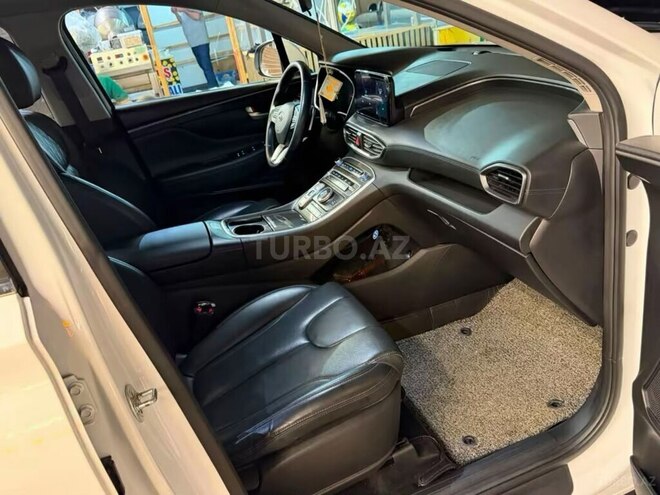 Hyundai Santa Fe-10