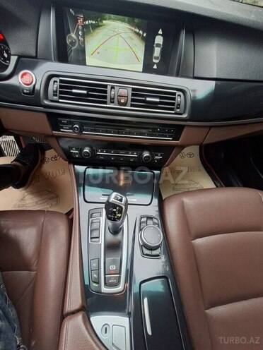 BMW 520d-13