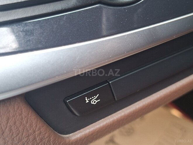 BMW 520d-16