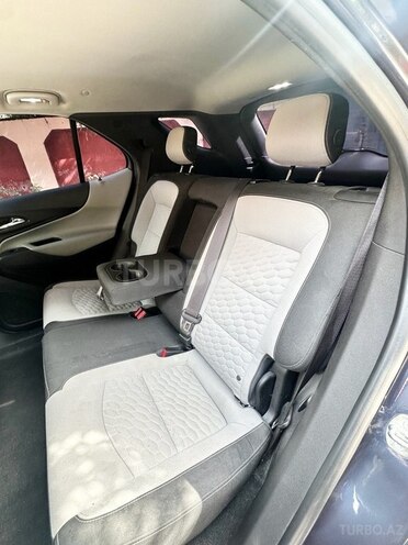 Chevrolet Equinox-12