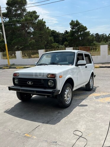 LADA (VAZ) Niva-1