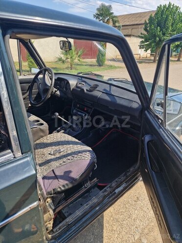LADA (VAZ) 2106-8