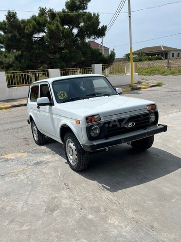LADA (VAZ) Niva-3