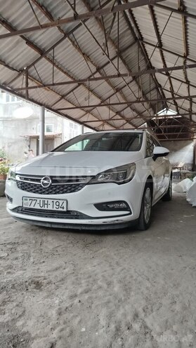 Opel Astra-2