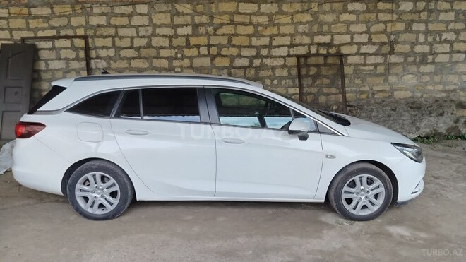 Opel Astra-4