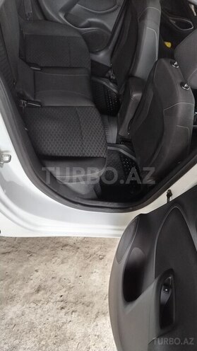 Opel Astra-11
