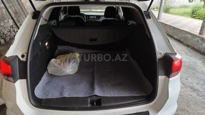 Opel Astra-10