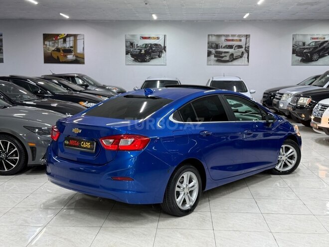 Chevrolet Cruze-5