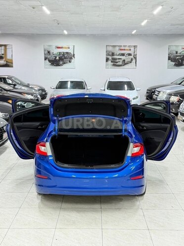 Chevrolet Cruze-18