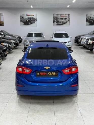 Chevrolet Cruze-6