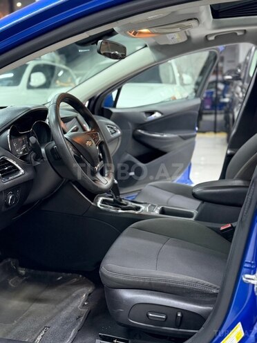 Chevrolet Cruze-23