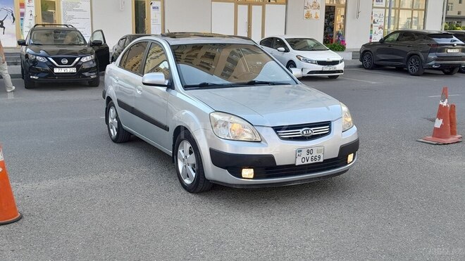 Kia Rio-3
