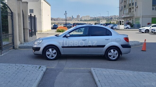 Kia Rio-18