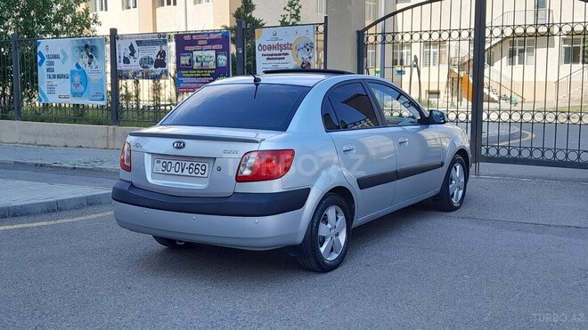Kia Rio-16