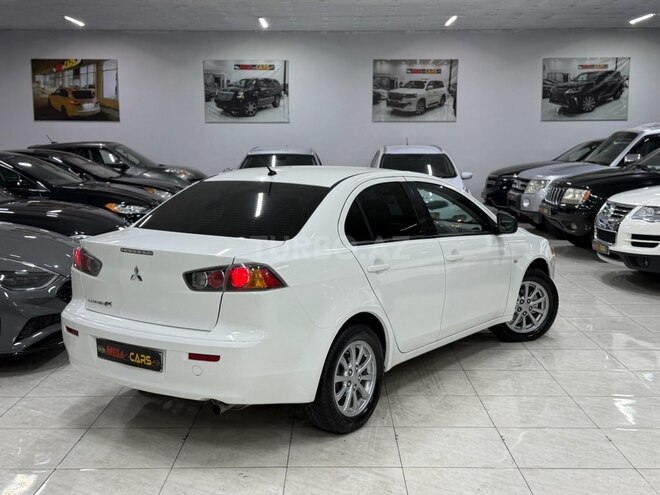 Mitsubishi Lancer-5
