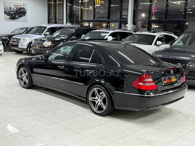 Mercedes E 240-12