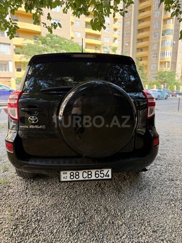 Toyota RAV4-3