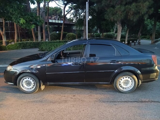 Daewoo Gentra-15