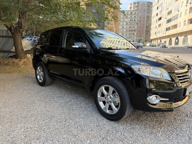 Toyota RAV4-8