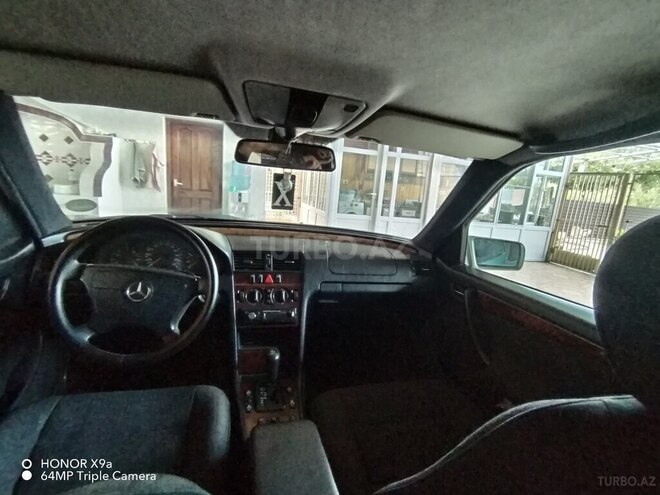Mercedes C 220-8