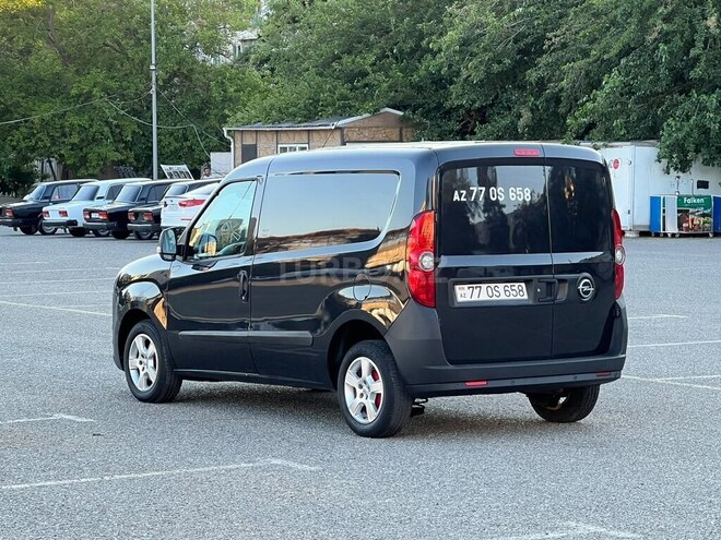 Opel Combo-2