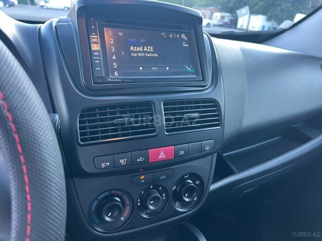 Opel Combo-7