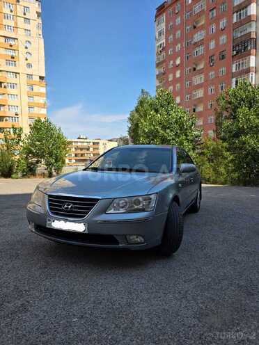 Hyundai Sonata-4