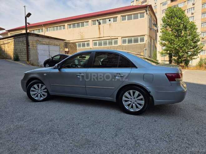 Hyundai Sonata-7