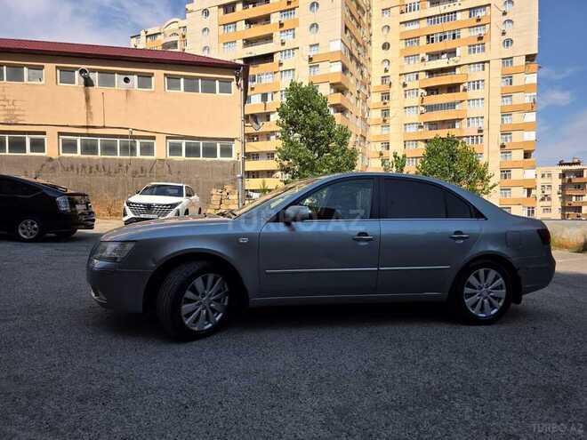 Hyundai Sonata-10