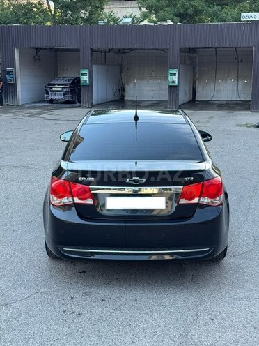 Chevrolet Cruze-2
