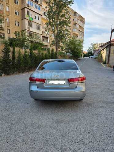 Hyundai Sonata-5