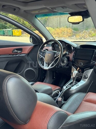 Chevrolet Cruze-8