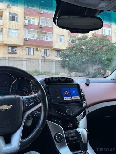 Chevrolet Cruze-9