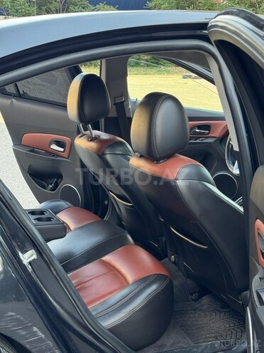 Chevrolet Cruze-7