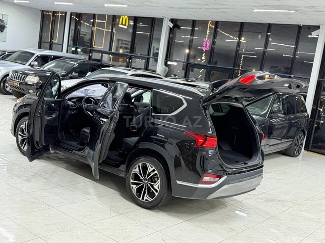 Hyundai Santa Fe-20